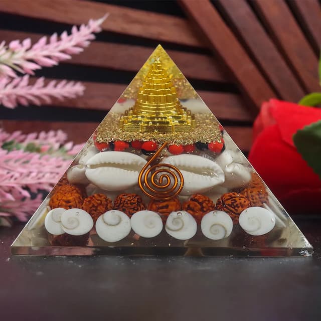 Lakshmi Pyramid (90–95 MM) - hover
