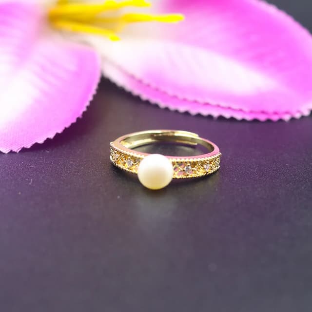 Pearl Ring