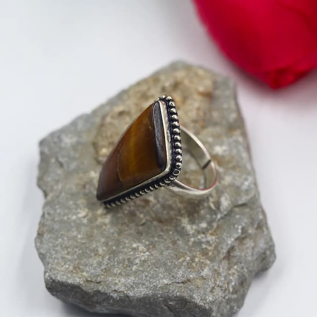 Tiger Metal Ring