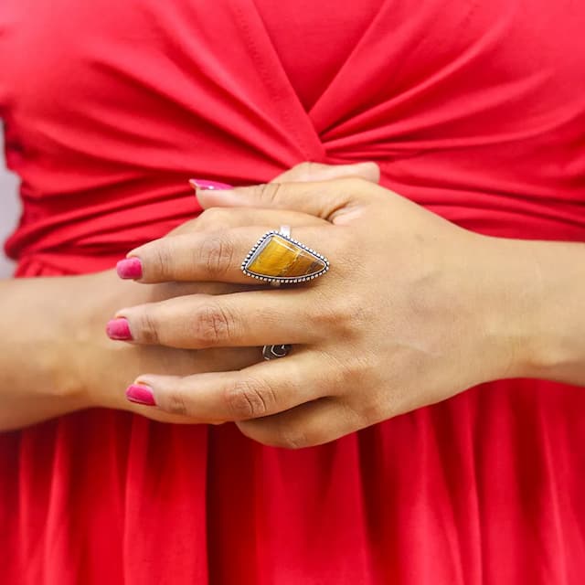 Tiger Metal Ring - hover